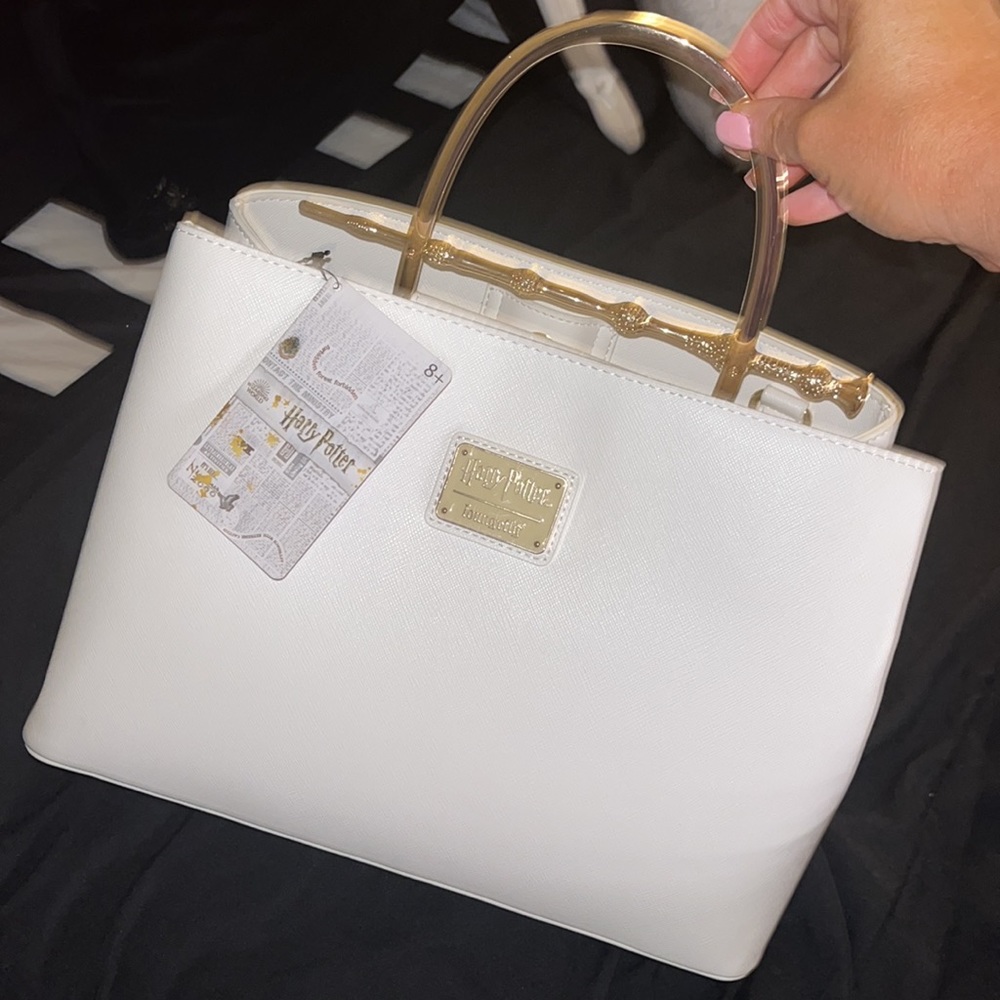 COPY - Harry Potter loungefly purse